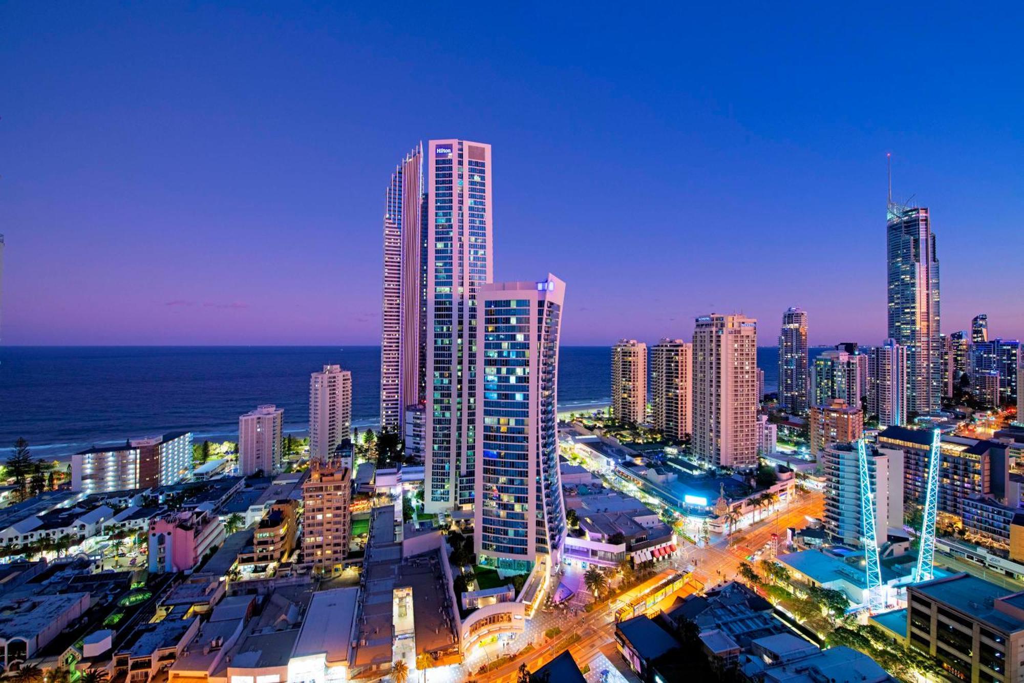 Ocean View Apartments With Balcony - Circle On Cavill - Central Location! - Self Contained & Privately Managed Gold Coast Esterno foto