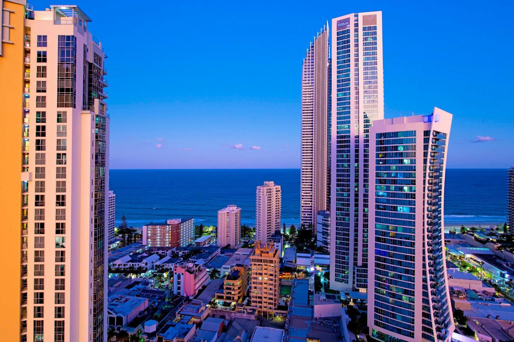Ocean View Apartments With Balcony - Circle On Cavill - Central Location! - Self Contained & Privately Managed Gold Coast Esterno foto