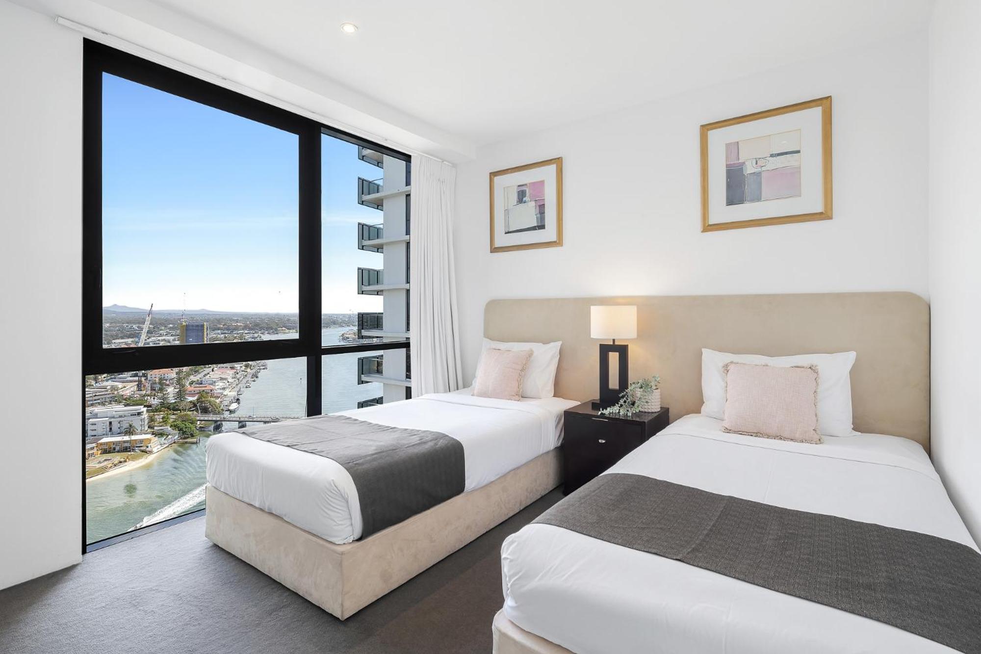 Ocean View Apartments With Balcony - Circle On Cavill - Central Location! - Self Contained & Privately Managed Gold Coast Esterno foto