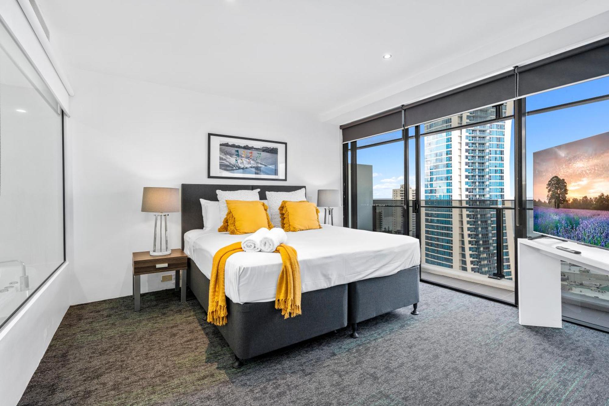 Ocean View Apartments With Balcony - Circle On Cavill - Central Location! - Self Contained & Privately Managed Gold Coast Esterno foto